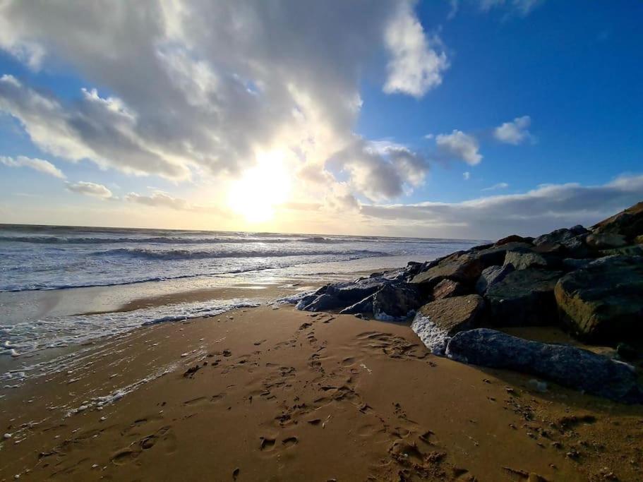 Chez Aurore & Jeremy En Vendee - Jolie Maison Cosy Tout Pres Des Plages De L'Atlantique 圣伊莱尔·德列 外观 照片